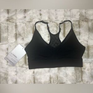 NWT - Lorna Jane black sports bra size M